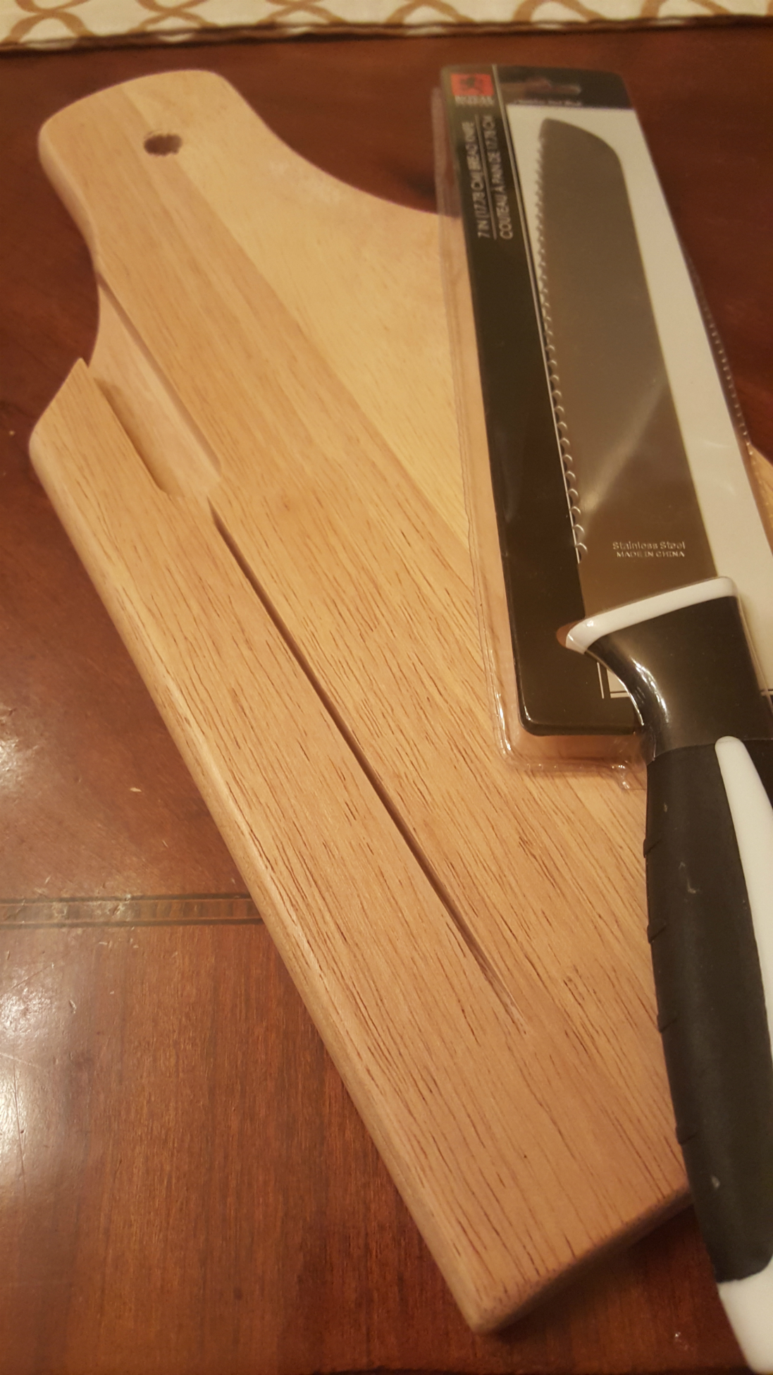cutting board and bread knife